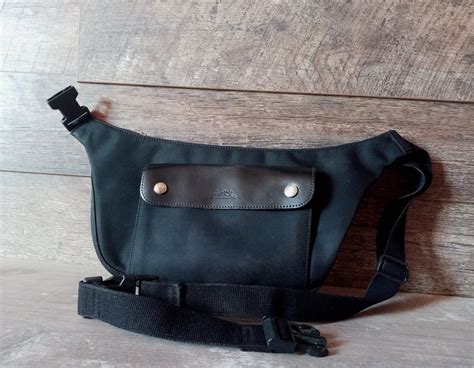 longchamp waist bag